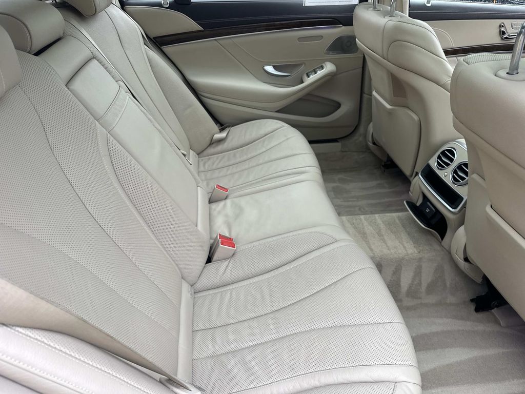 Thumbnail: 2016 Mercedes-Benz S-Class - 23