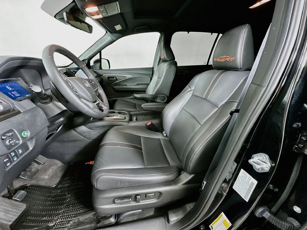 Thumbnail: 2023 Honda Passport - 21