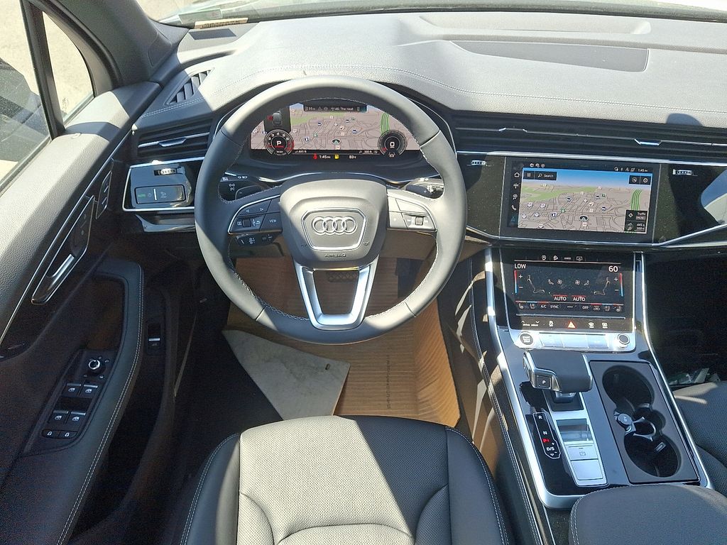 2025 Audi Q7  8