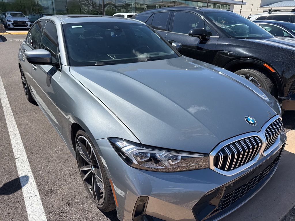 Thumbnail: 2023 BMW 3 Series - 3