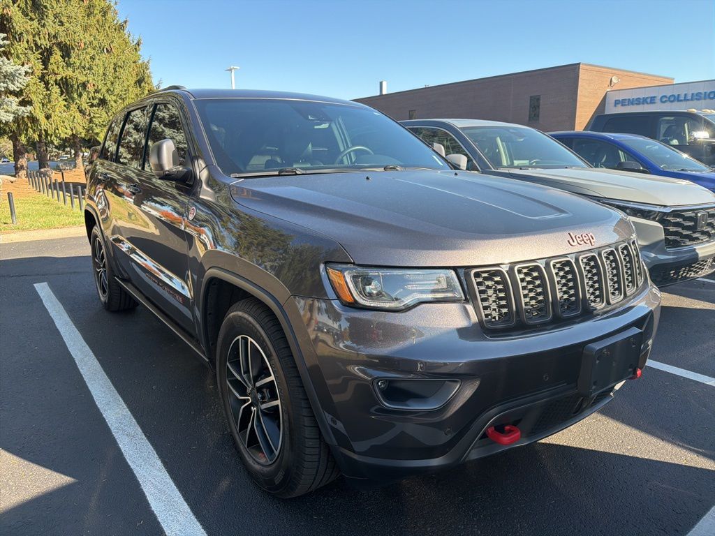 Thumbnail: 2019 Jeep Grand Cherokee - 4