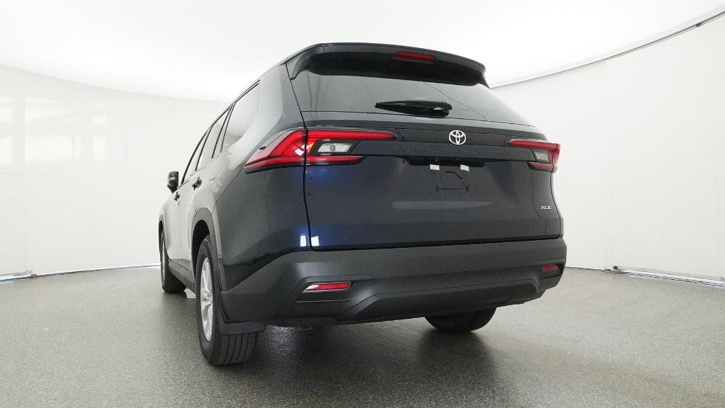Thumbnail: 2025 Toyota Grand Highlander - 6