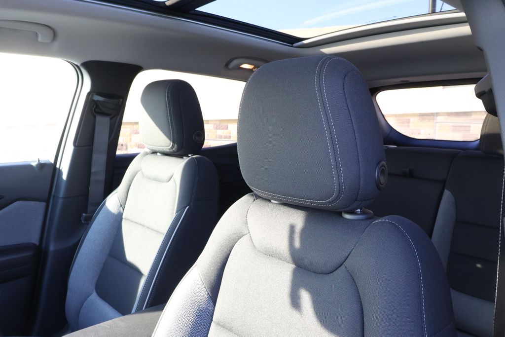 Thumbnail: 2026 Chevrolet TrailBlazer - 15