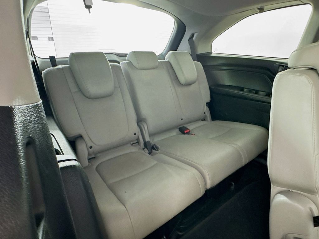 Used Car 2019 Honda Odyssey  Ex-l For Sale Under $25,000 In Austin, Texas