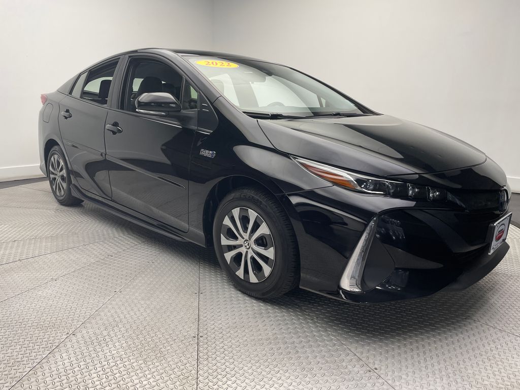 2022 Toyota Prius Prime XLE 3