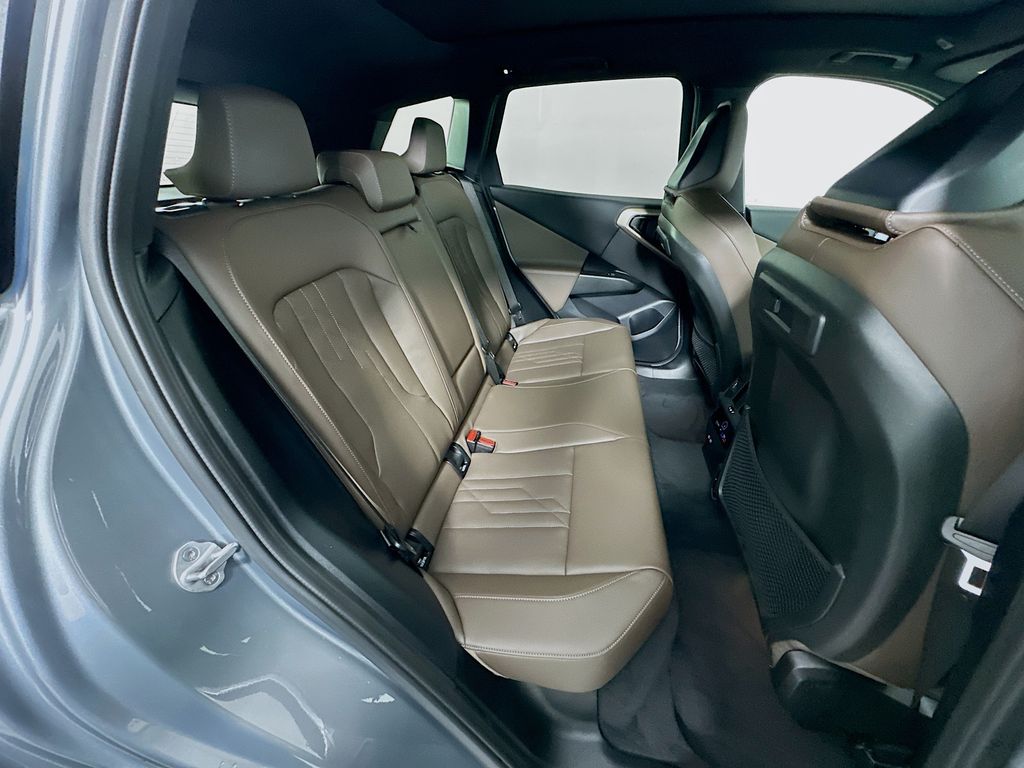 Thumbnail: 2025 BMW X3 - 26