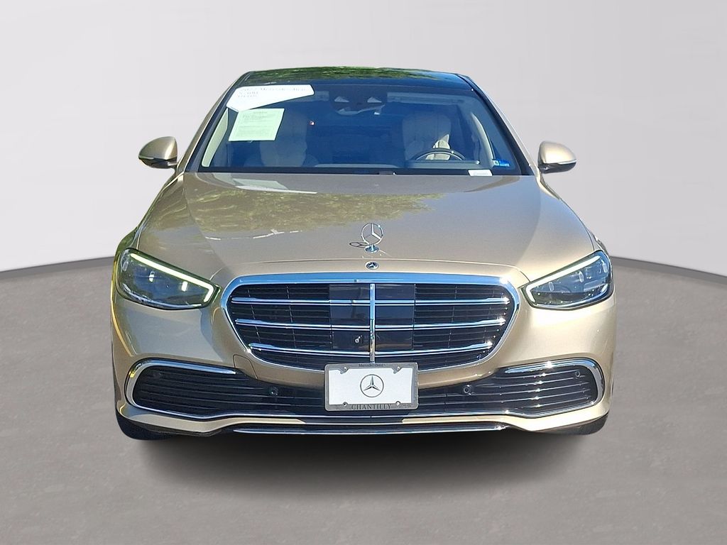 Thumbnail: 2022 Mercedes-Benz S-Class - 2