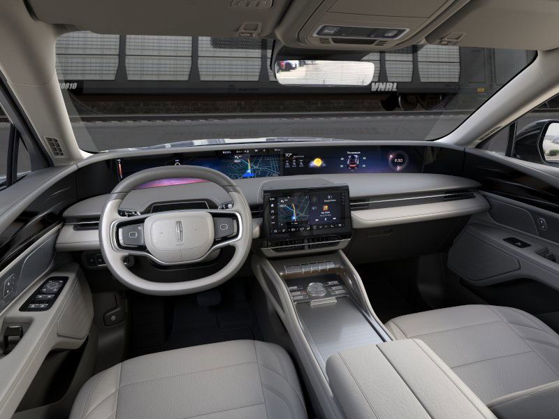 Thumbnail: 2025 Lincoln Nautilus - 9