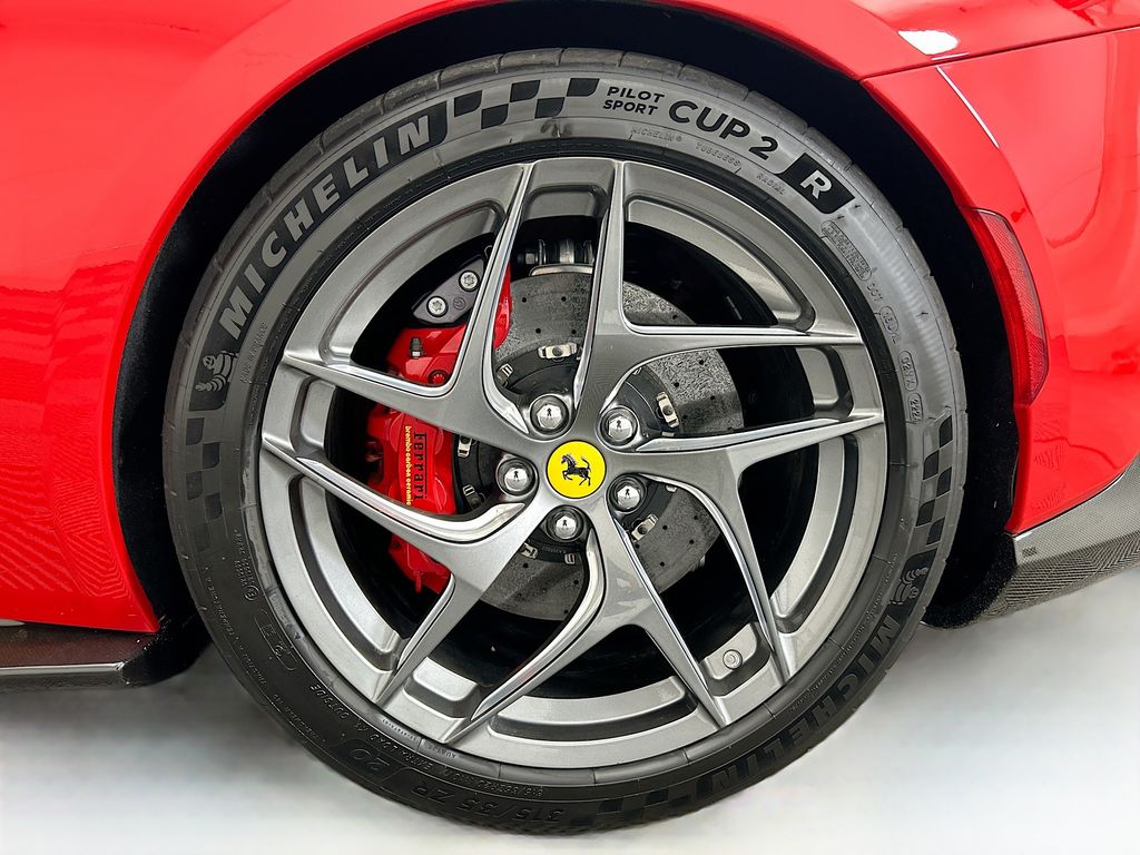 Thumbnail: 2019 Ferrari 812 - 26