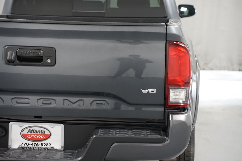 Thumbnail: 2023 Toyota Tacoma - 10