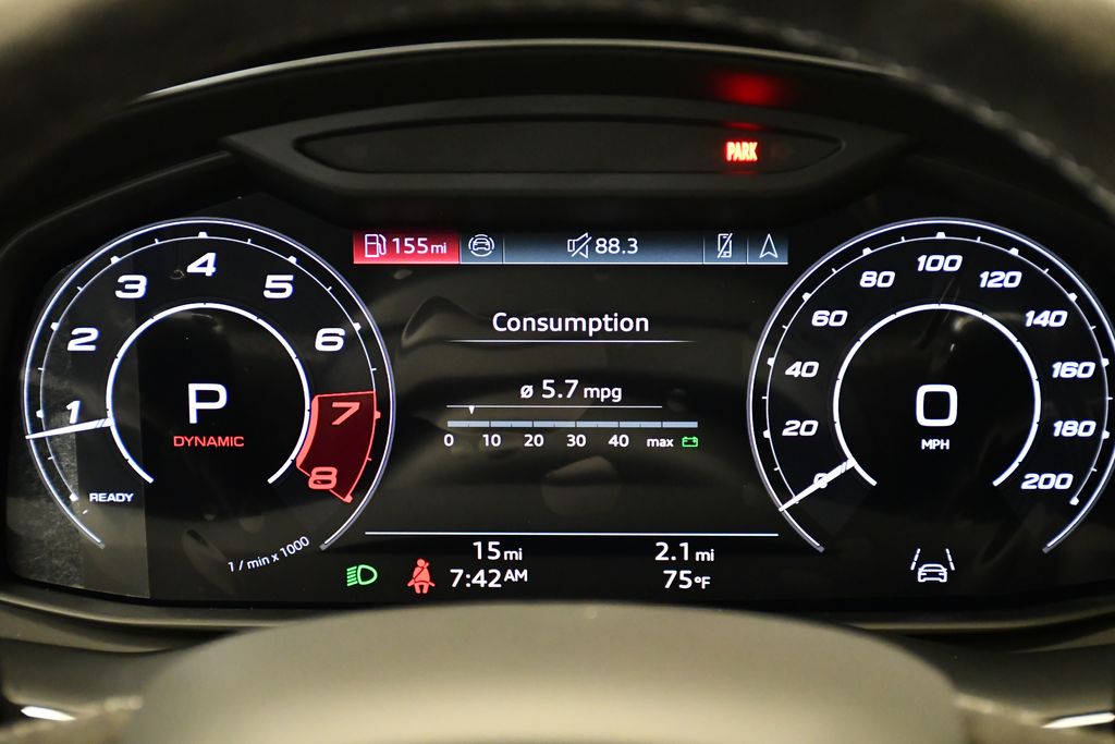 Thumbnail: 2026 Audi RS Q8 - 24