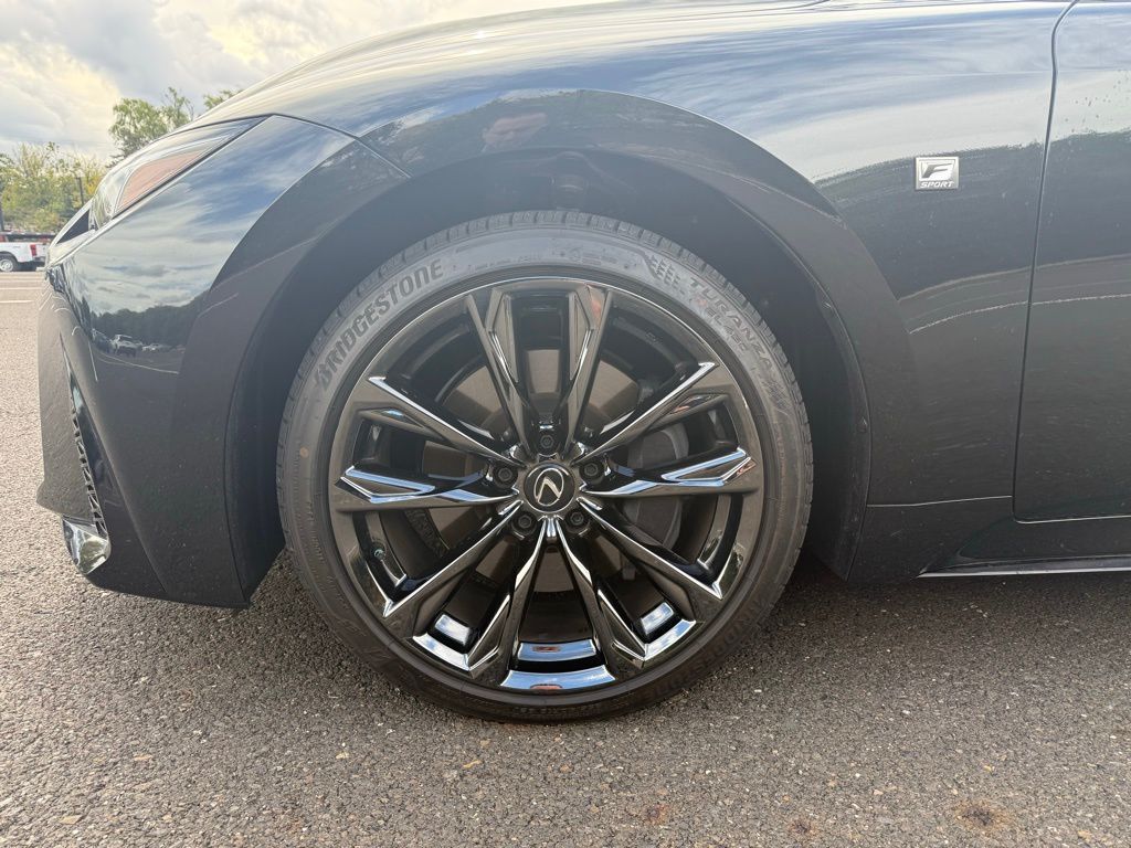 2025 Lexus IS 350 F SPORT AWD photo 7