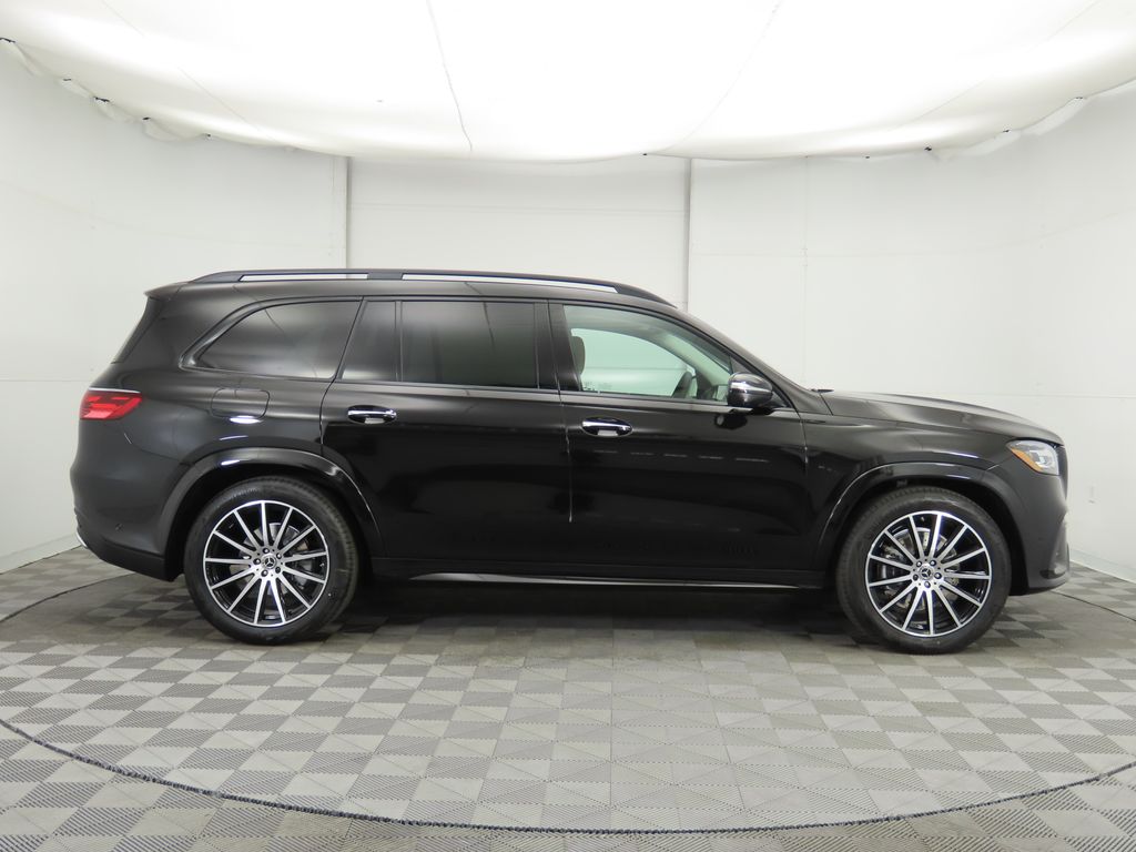 2025 Mercedes-Benz GLS 450 4MATIC 4