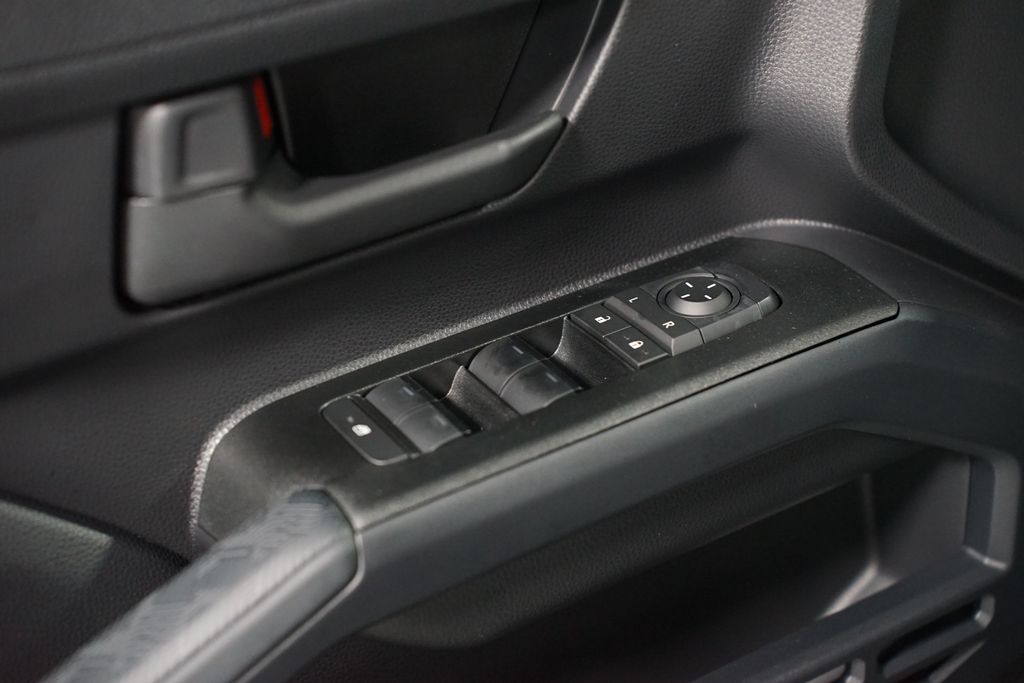 Thumbnail: 2026 Toyota 4Runner - 32