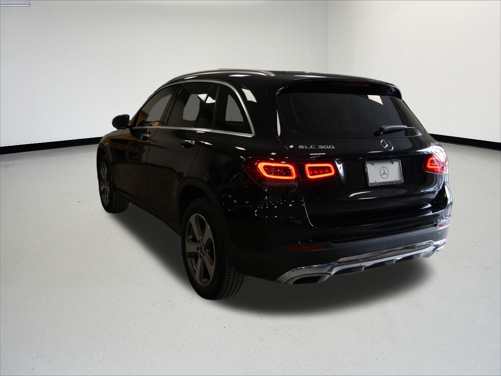 Thumbnail: 2022 Mercedes-Benz GLC - 3