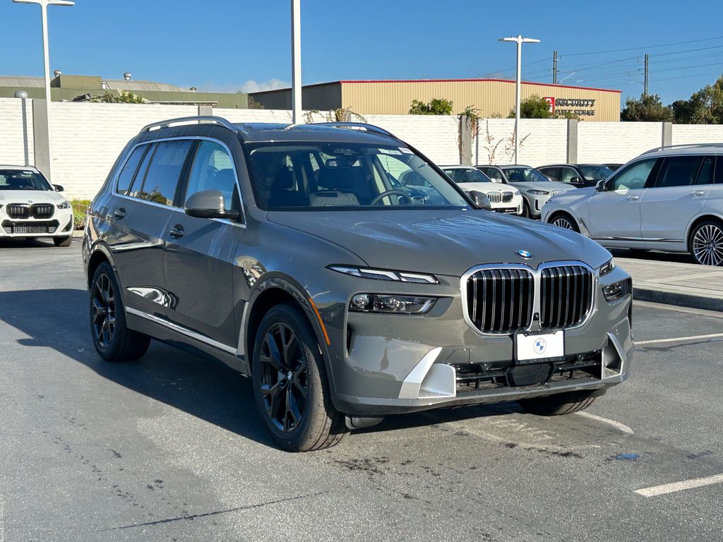 2025 BMW X7 xDrive40i 7