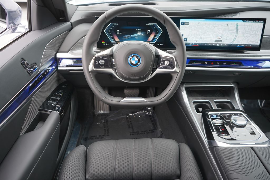 2024 BMW i7 eDrive50 16