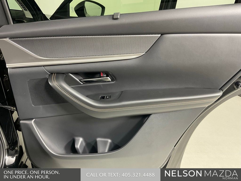 2026 Mazda CX-70 Preferred Package - Photo 22