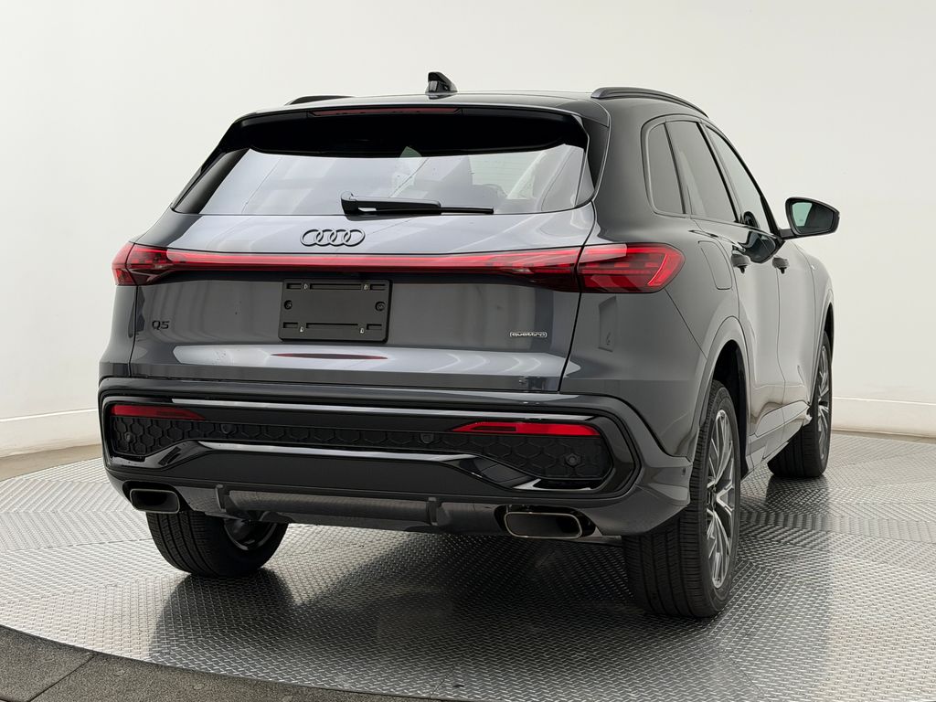 Thumbnail: 2026 Audi Q5 - 7