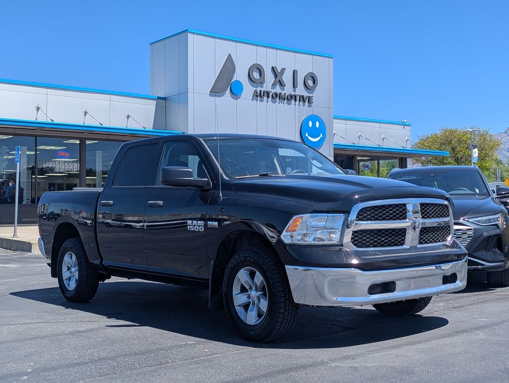 Black 2014 RAM 1500 Tradesman Crew Cab 4WD Pickup Truck Four-Wheel Drive 6-Speed Automatic