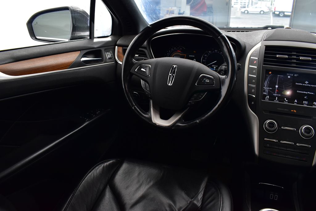 Thumbnail: 2019 Lincoln MKC - 21