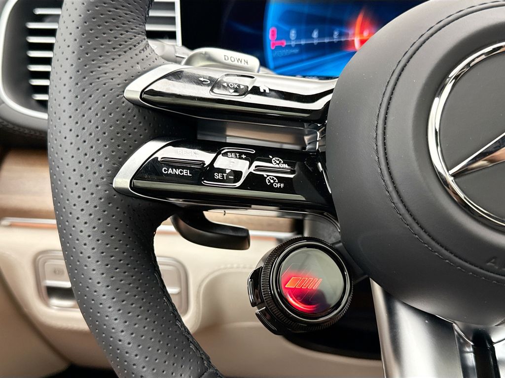 Thumbnail: 2026 Mercedes-Benz GLE - 12