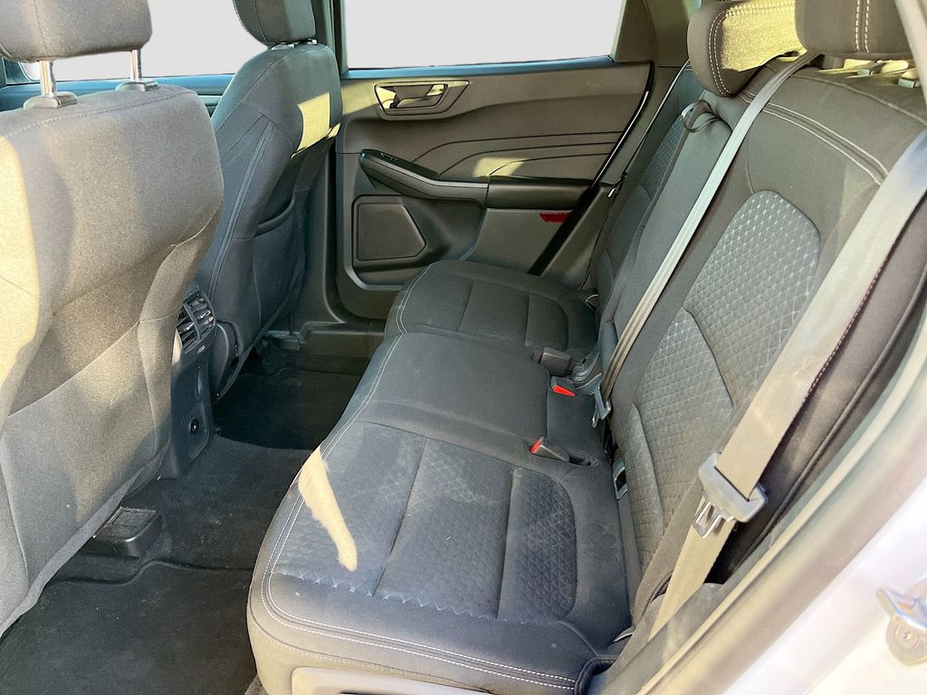Used 2025 White Ford Active image 22