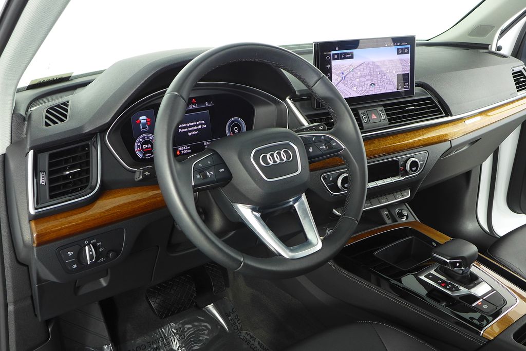 Thumbnail: 2023 Audi Q5 - 31