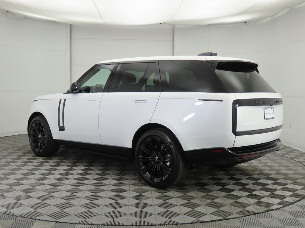 Thumbnail: 2025 Land Rover Range Rover - 7