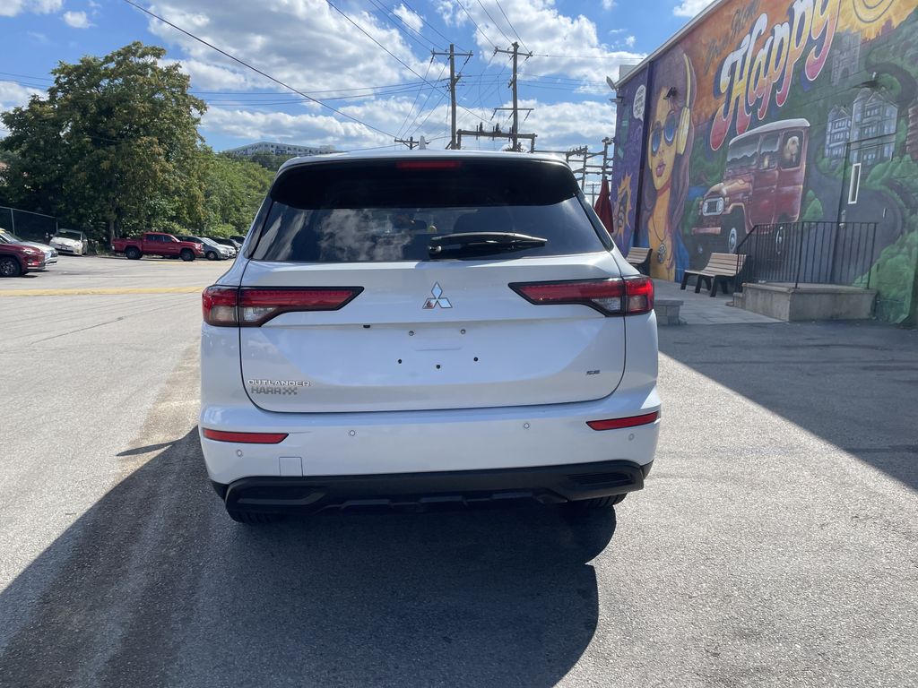 Used 2024 Mitsubishi Outlander SUV