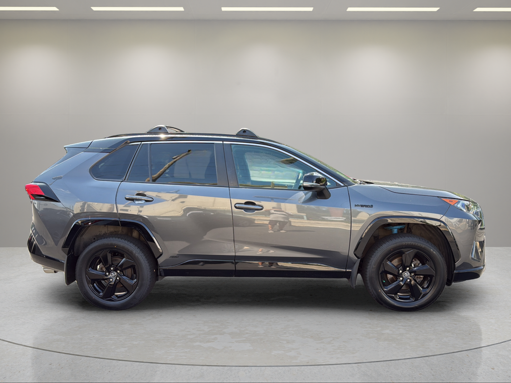 2021 Toyota RAV4 Hybrid XSE - 4