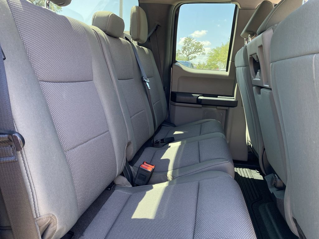 2022 Ford F-350SD XL photo