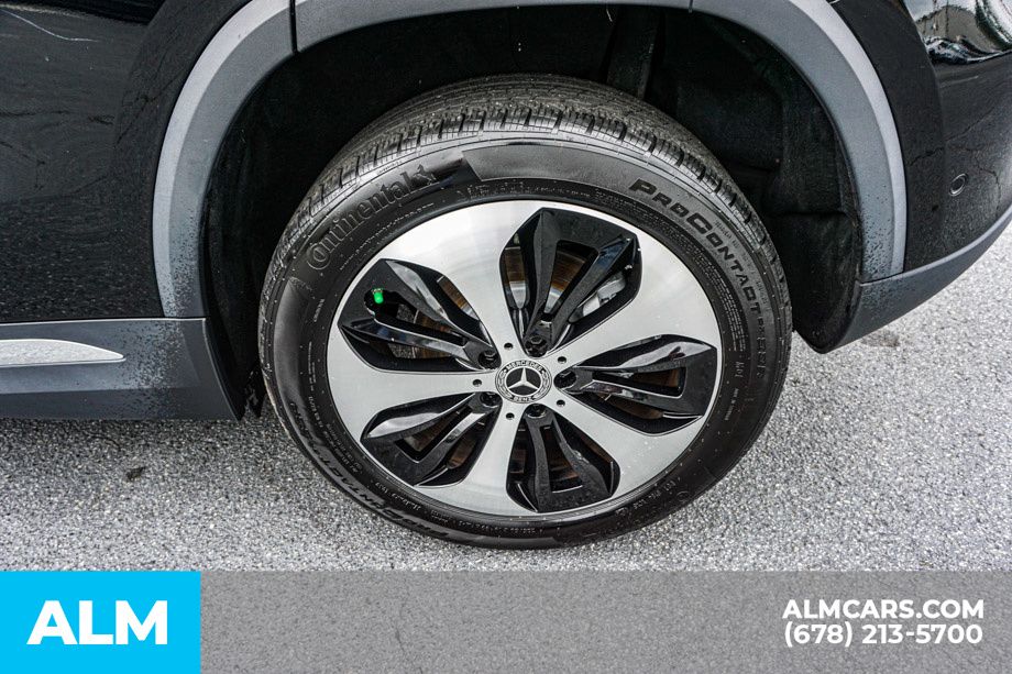 Used 2025 Black Mercedes-Benz GLA 250 image 17