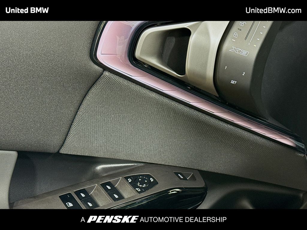 Thumbnail: 2026 BMW X3 - 3