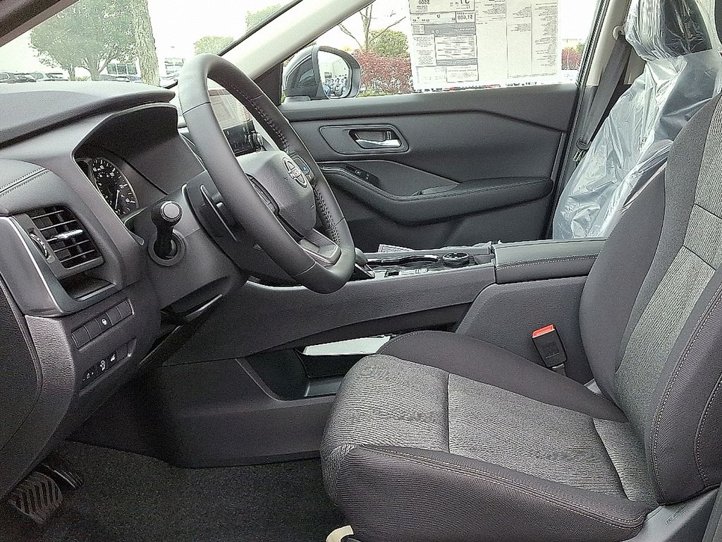 Thumbnail: 2026 Nissan Rogue - 7