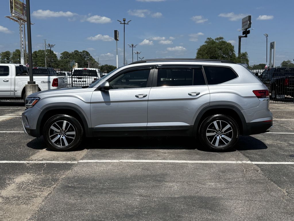2023 Volkswagen Atlas 2.0T SE Silver at Cook Ford