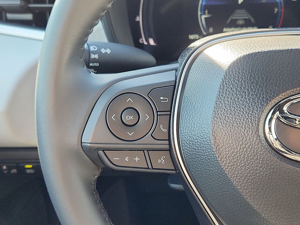 Thumbnail: 2025 Toyota Corolla - 24