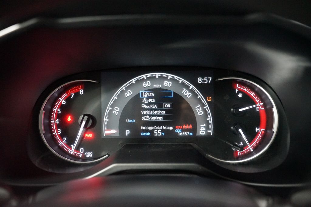 Thumbnail: 2025 Toyota RAV4 - 15