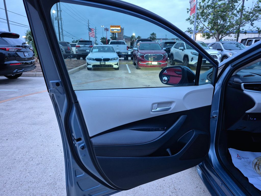 2020 Toyota Corolla LE Blue at Durrett Motor Company