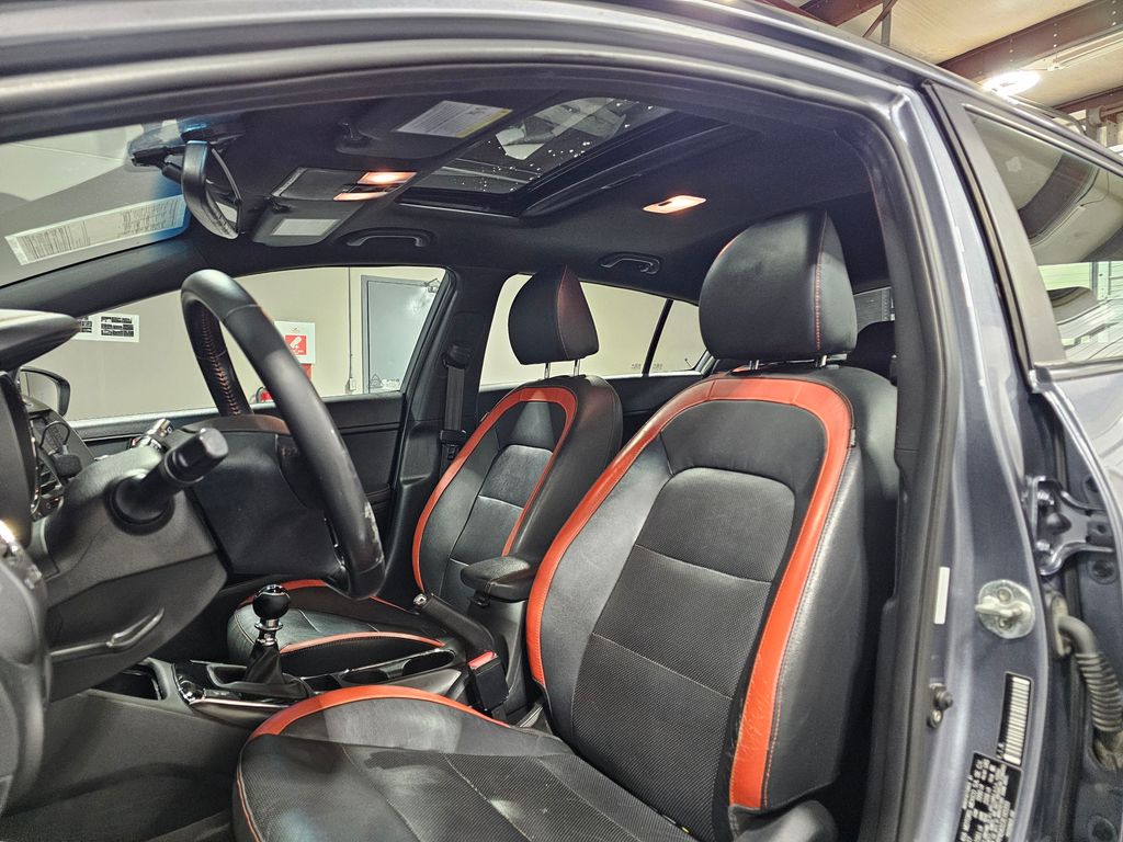 Used 2018 Gray Kia SX image 19
