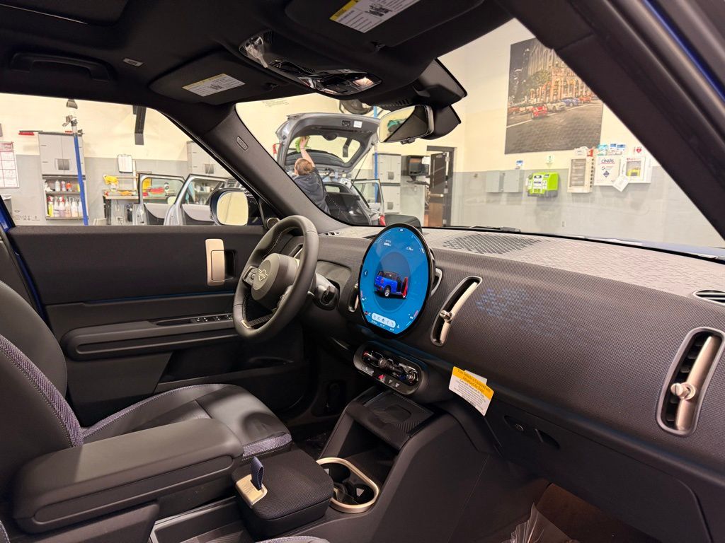 Thumbnail: 2026 MINI Cooper Countryman - 28