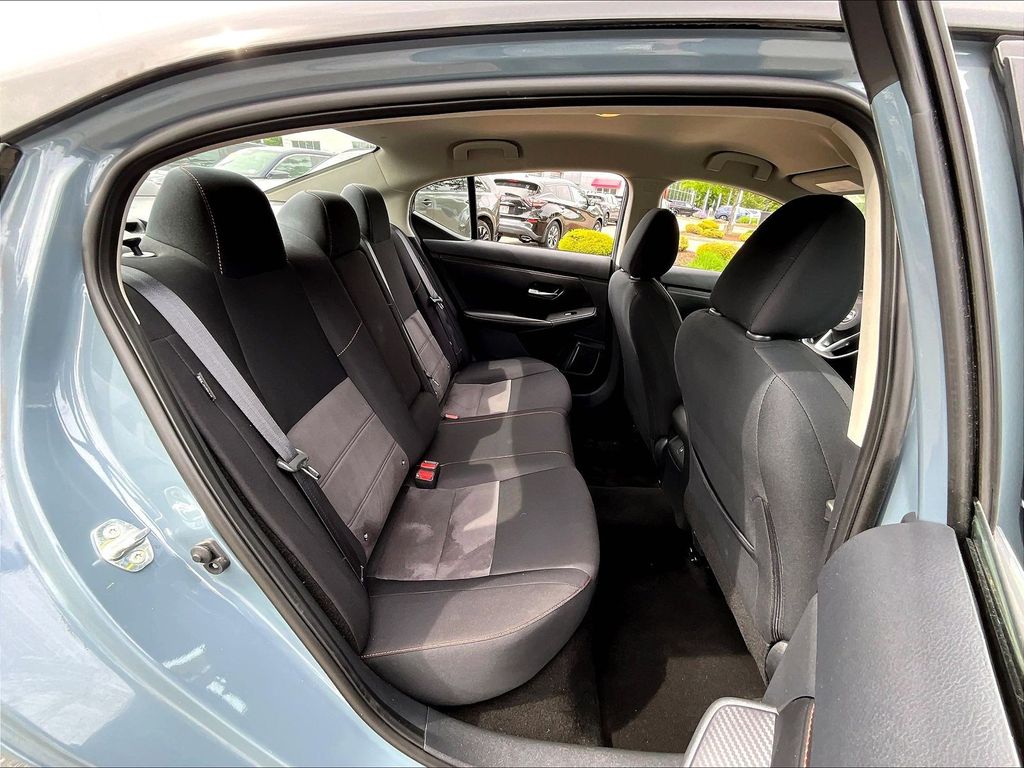 2024 Nissan Sentra — photo 16