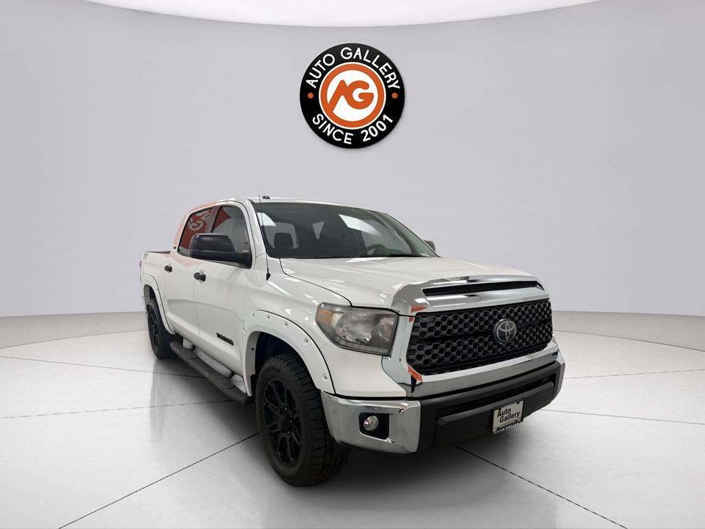 Super White 2018 Toyota Tundra SR5 CrewMax 4.6L Pickup Truck 4X2 6-Speed Automatic Overdrive