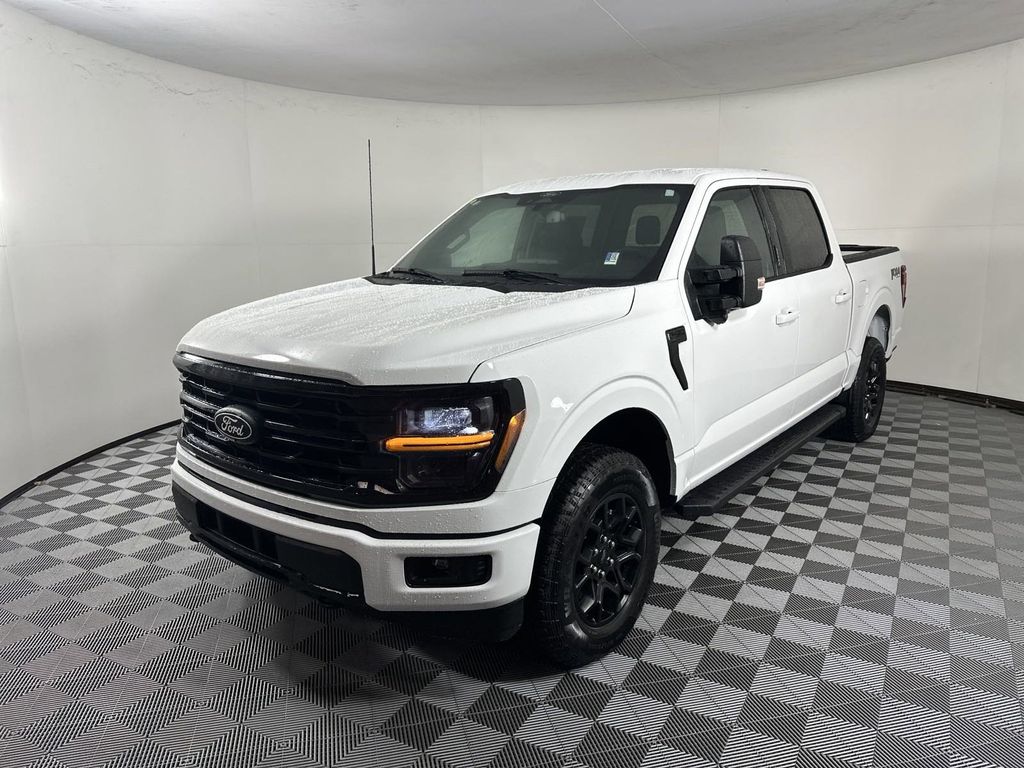 2024 Ford F-150 XLT 3