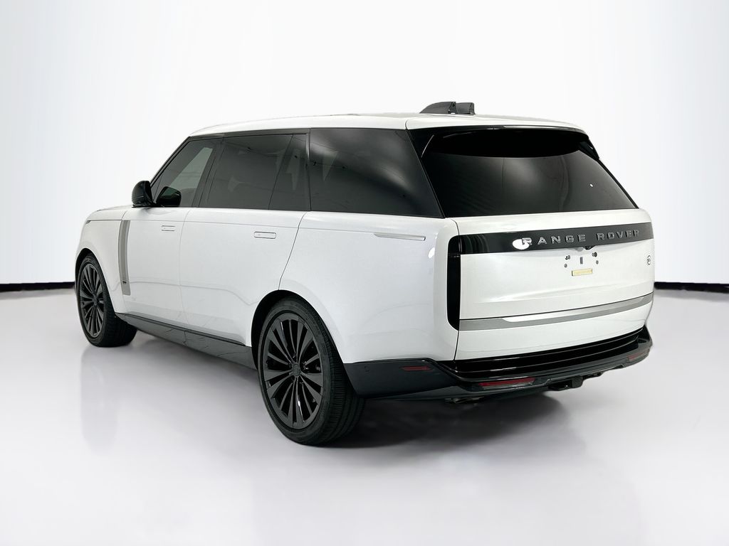 Thumbnail: 2025 Land Rover Range Rover - 7