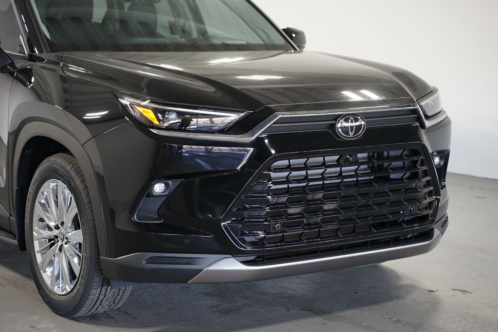 Thumbnail: 2026 Toyota Grand Highlander - 4