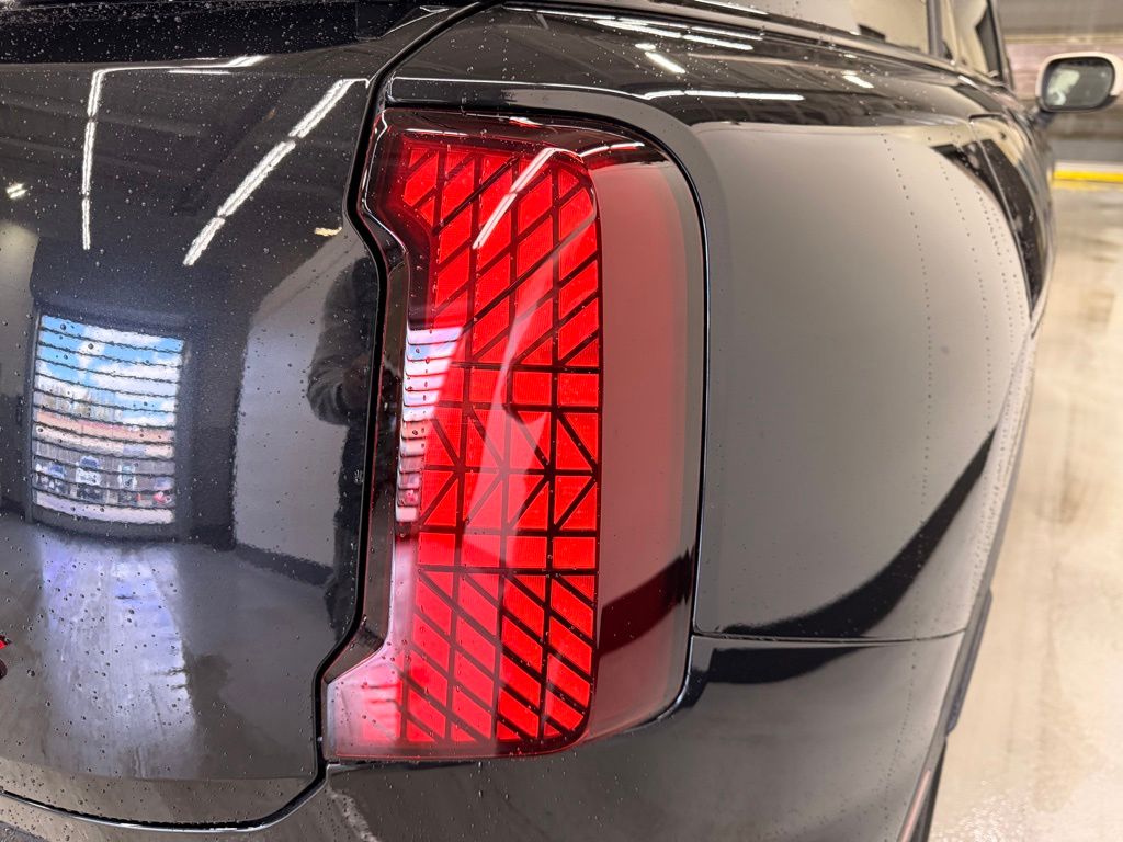 Thumbnail: 2027 MINI Cooper Countryman - 5