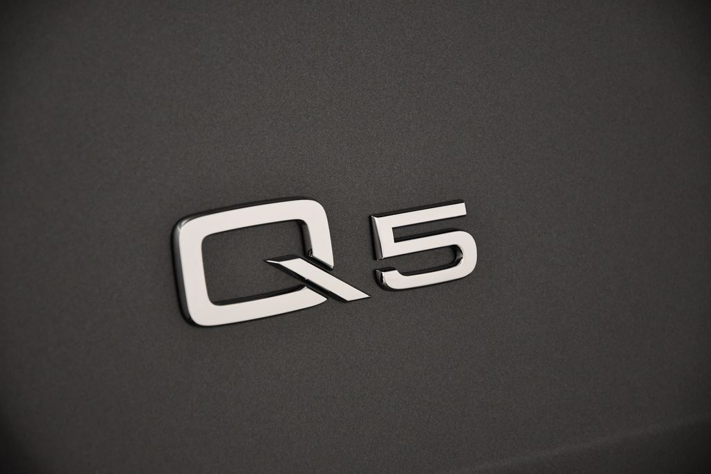 2025 Audi Q5  9