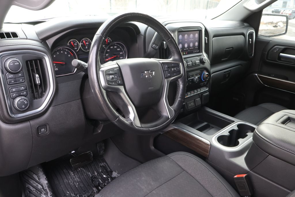 Thumbnail: 2020 Chevrolet Silverado 1500 - 30