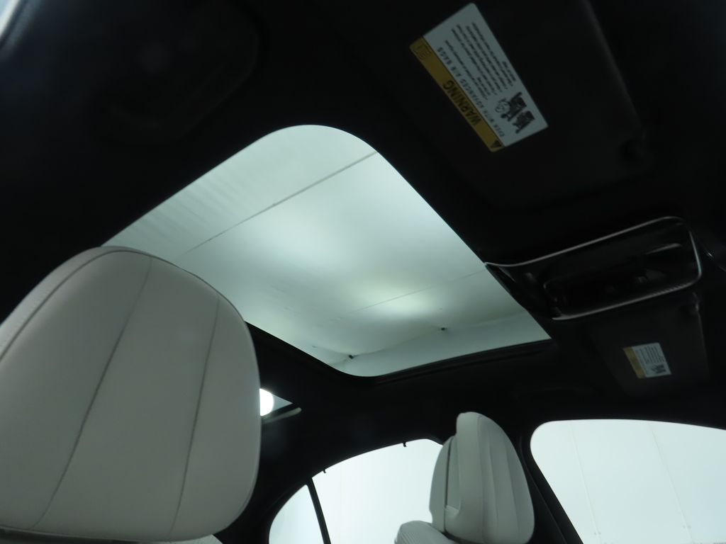 Thumbnail: 2026 Mercedes-Benz E-Class - 20